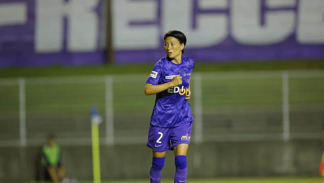 近賀ゆかりさんのインスタグラム写真 - (近賀ゆかりInstagram)「WEリーグカップ FINAL  🆚 @albirex_niigata_ladies  🏟️ 等々力陸上競技場 1 6 : 0 0 KICKOFF   #共闘」10月14日 12時29分 - kingayukari2