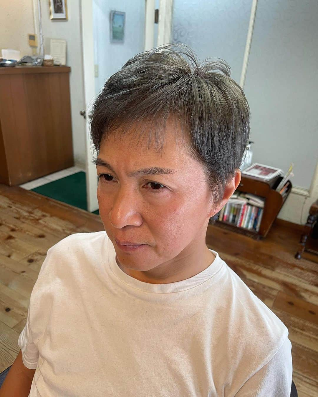 杉本知香さんのインスタグラム写真 - (杉本知香Instagram)「アキちゃん、明日のルミネでの新喜劇で 東京来ました🚄 いつもありがとうございます😊  #中目黒美容室 #水玉れっぷう隊アキ #水玉れっぷう隊  #吉本新喜劇#新喜劇アキ#いいよぉ #ルミネde新喜劇in石田笑店」10月14日 12時35分 - sugimotoc