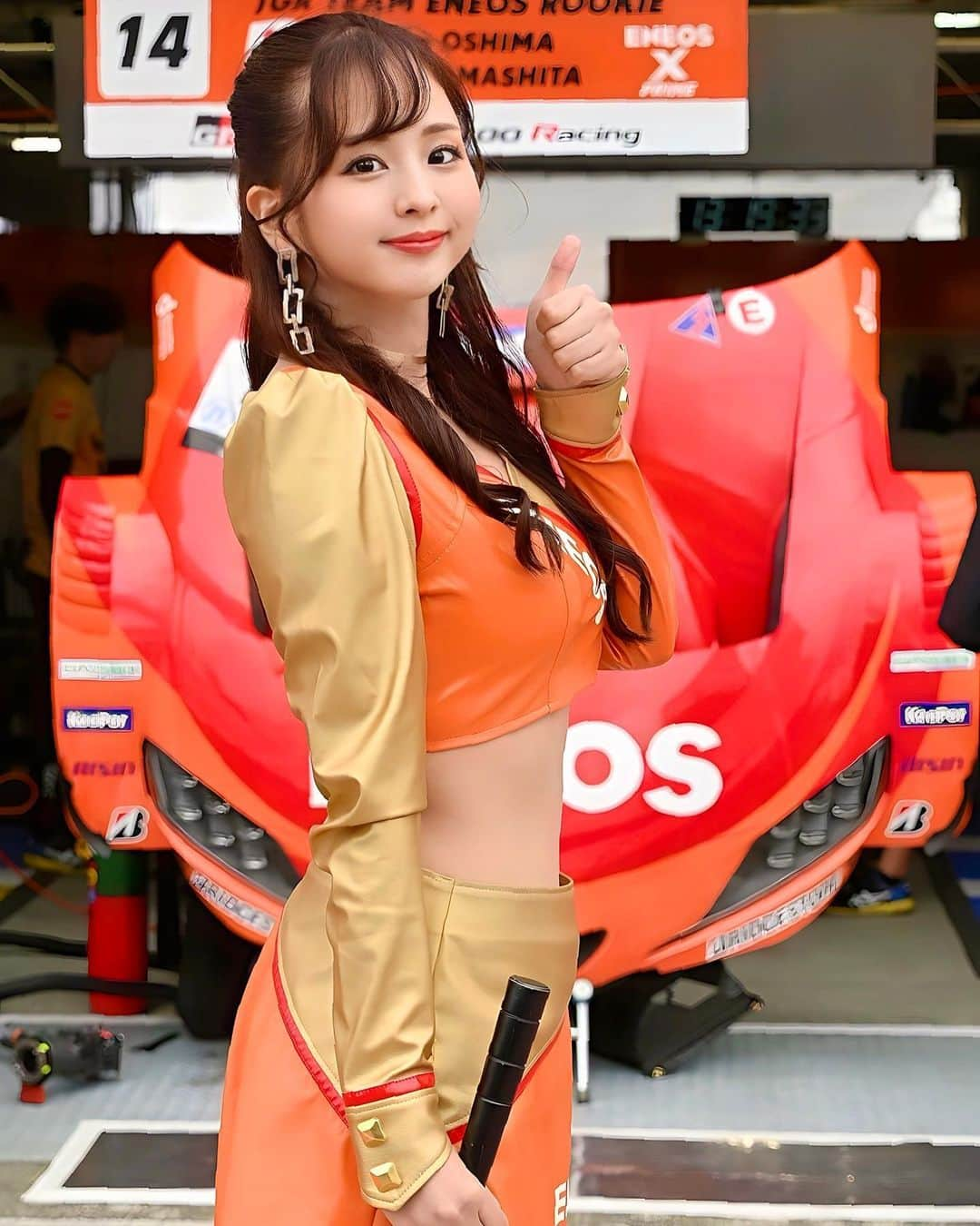 安田七奈のインスタグラム：「SUPERGT Rd.7🐻オートポリス 予選日14号車の応援 ありがとうございました🧡‼︎  今戦はサクセスウェイトが 半分なった予選でしたが 力強い走りで4番手を獲得😉 2列目から表彰台を目指します👍 明日の決勝も TGR TEAM ENEOS ROOKIEの応援 よろしくお願いします🧡  #ENEOS #SUPERGT #安田七奈 #なーちゃ #レースクイーン #rq #ラウンドガール #グラビア #グラビアアイドル #グラドル #インスタグラビア#美乳 #水着 #ビキニ #ムチムチ #むちむち #セクシー #セクシー美女 #followme #japanese #japanesegirl #instagood #instalike #photooftheday #팔로우 #얼스타그램 #粉我 #非常好 ⠀ ⠀」