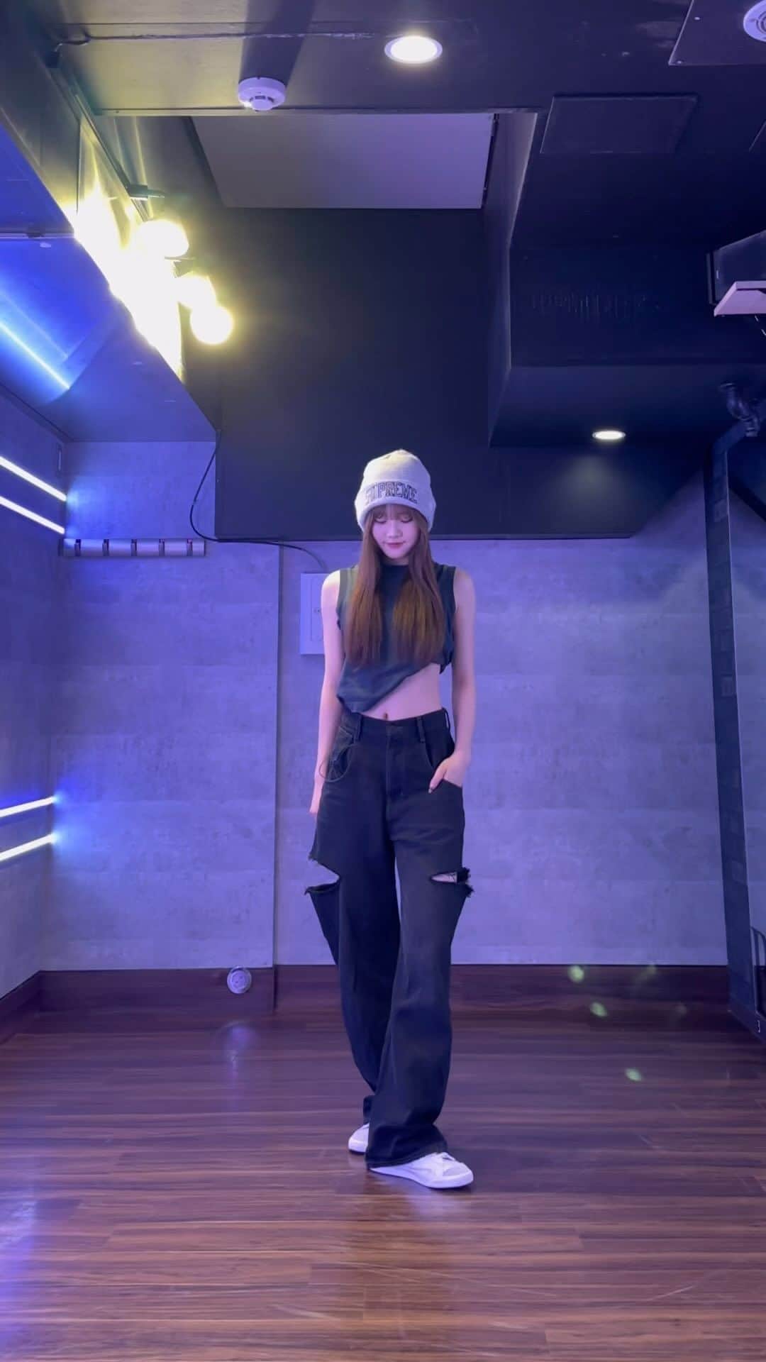 のインスタグラム：「정국(Jung Kook)'3D'   #3d #jungkook #정국 #jungkook_3d #bts #dance #kpop #dancecover #04 #04년생 #추천 #fyp」
