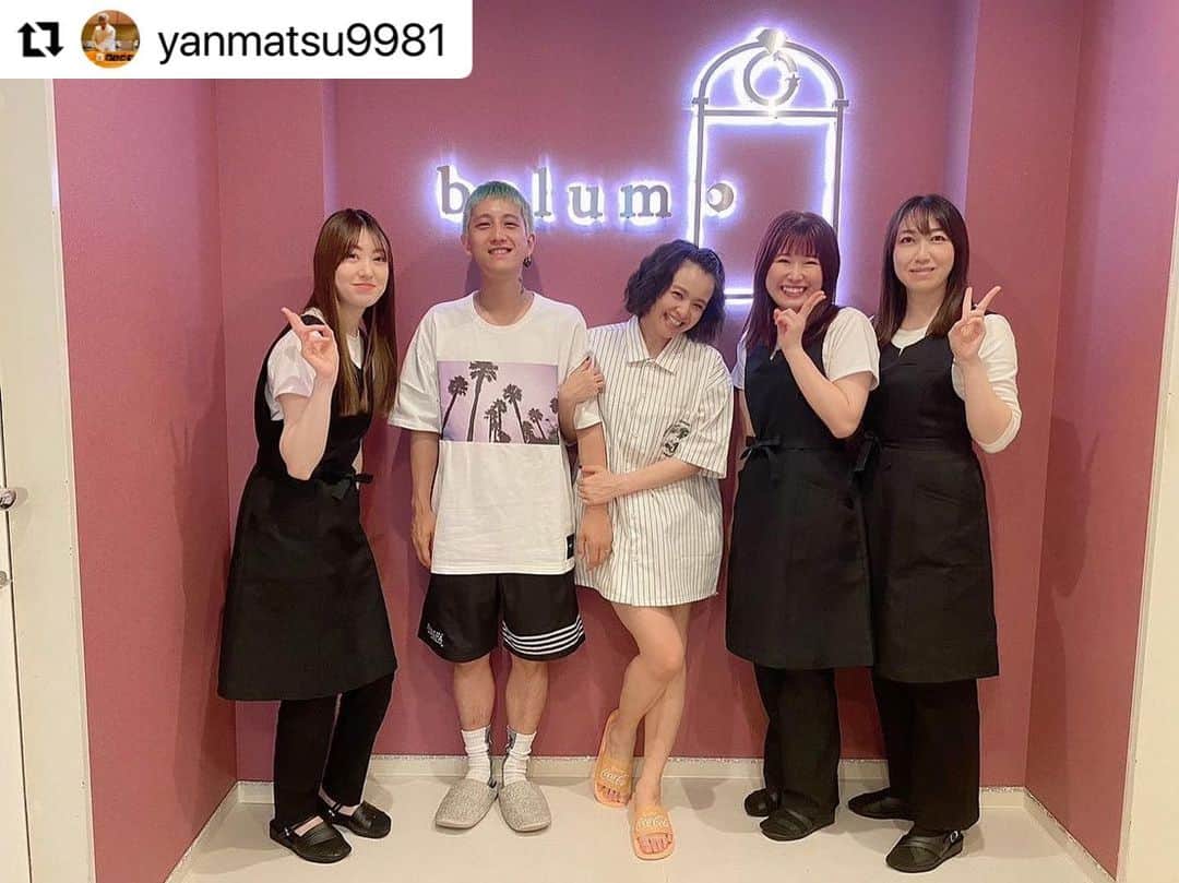 misoNosukeさんのインスタグラム写真 - (misoNosukeInstagram)「. . Nosukeの誕生日まで お祝いして下さり… 有り難うございました！  ↓  #Repost @yanmatsu9981 with @use.repost  《 #キレイなおっさんになりたい 》  またまたmisonoさんにご招待して頂き 【美來夢　大阪店】に行かせて頂きました🎶  初体験のゾンビパックをして頂きました！パックが角質の中まで入って汚れを掻き出してくれるらしいです😍  毎回ですが今回も施術中、いつも通り気持ち良すぎて爆睡させて頂きました😴  misonoさんプロデュースの基礎化粧品やmisoNosukeさんのチャリティーグッズも販売されてますよー  misoNosukeさん いつもありがとうございます！  ▽店舗▽  @belum_salon @yumemirai_skincare @chainon_sakaguchi @belum_estheticsalon   ▽紹介▽  @beautytea_official @tomiko_matsuba @tsukaneko222 @nosukedrummer    #misono さん #nosuke さん #misonosuke #チャリティーグッズ #スフレの恩返し #芯身美茶 #子ども宅食 #子ども食堂 #保護犬猫活動応援中 #cbd #美意識向上中 #アラフォー #お肌スベスベツルツル #若く見える秘訣 #お肌も心も潤うサロン #寝れるエステ #美來夢 #大阪店 #京都店  #misonoプロデュース #エステサロン」10月14日 13時33分 - misono_koda_official