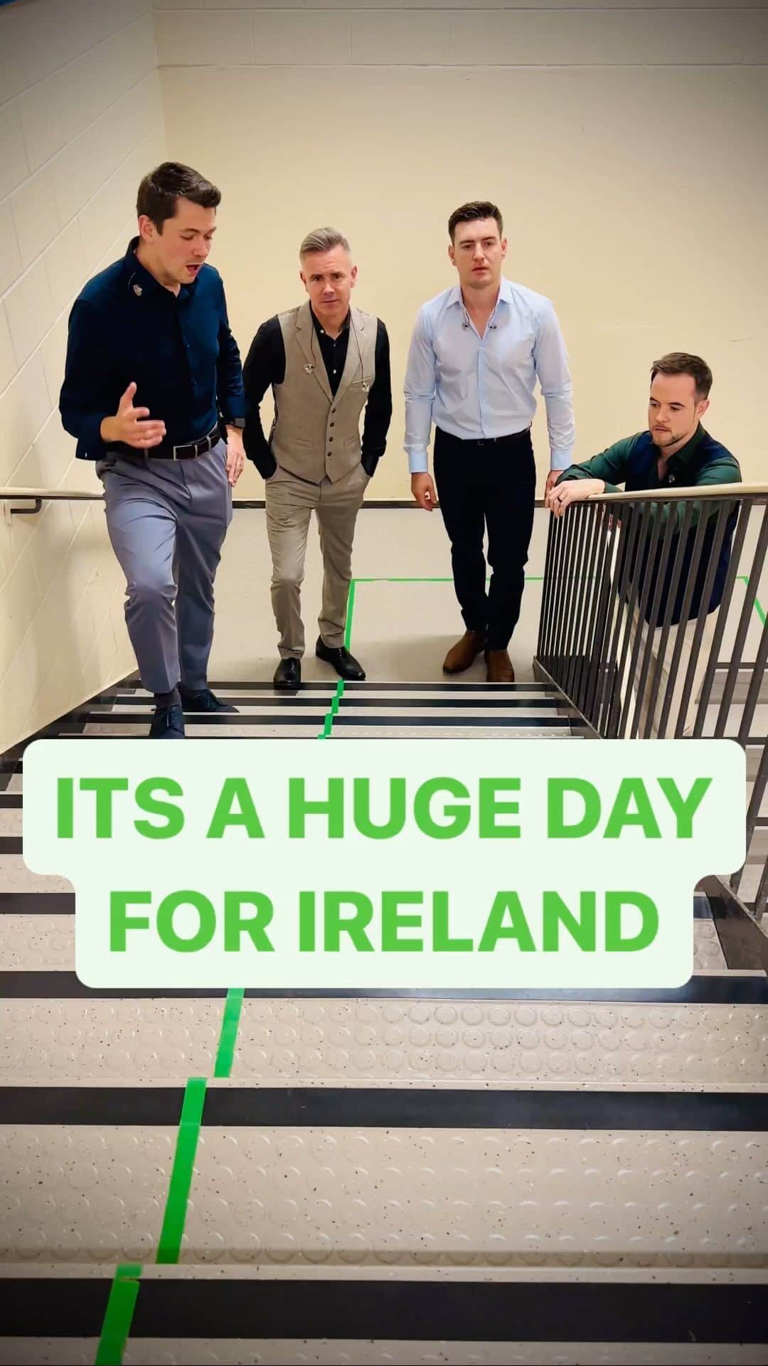 ダミアン・マクギンティーのインスタグラム：「LET’S ALL SHOUT FOR IRELAND TODAY 🇮🇪」