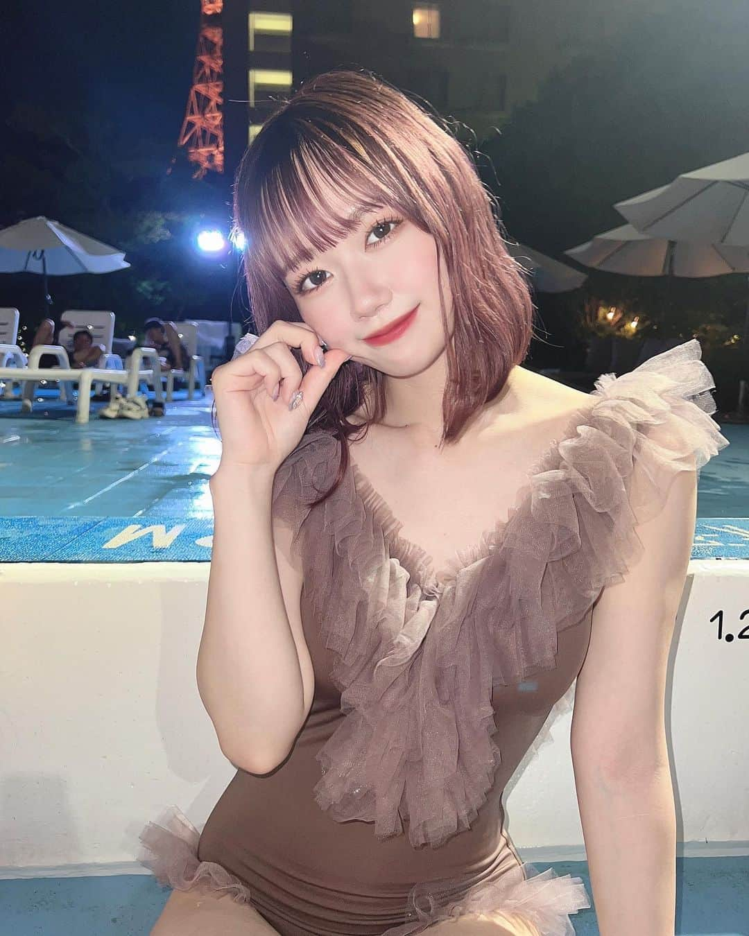 服部有菜さんのインスタグラム写真 - (服部有菜Instagram)「. 今年はプール2回行けた🐬🩵 水着可愛くない？！ . . #プール #ナイトプール #東京プリンスホテル #東京プリンスホテルナイトプール #mistreass」10月14日 14時35分 - yuna__0330.48