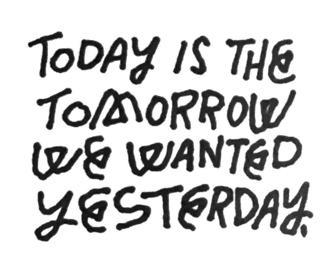 のインスタグラム：「What came to mind when I read today’s prompt for #inktober “Tomorrow” from @jomo_goodlife #jomotober23」
