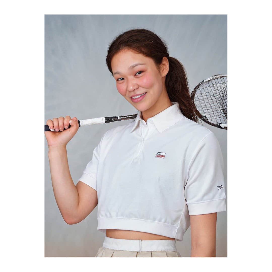 杉本美香さんのインスタグラム写真 - (杉本美香Instagram)「・ ・ お待たせしました〜😎笑 待ってないか(^◇^;)  教えてもらったAIアプリで遊んでみた😙笑  最後の2枚とかどーよ？🤣  ところで、 狩野舞子ちゃんのを見たら、 全て綺麗な舞子ちゃんのままやったんやけど、 私のアプリだけ“不具合”かな？？🤔笑  どれがお好み¿¿¿笑 ・ ・ #yearbook #AIアプリ #狩野舞子ちゃんかわいかったよ @kanochan715  #私のはなぜかな笑 #人生がネタ #さらけられるのって良くない笑 #最高の人生やわ #私が私で良かった笑 #みんなに笑顔を #smile😊  @miki_oyama1003  さぁーツッコミどーぞ！笑」10月14日 16時33分 - mika__sugimoto