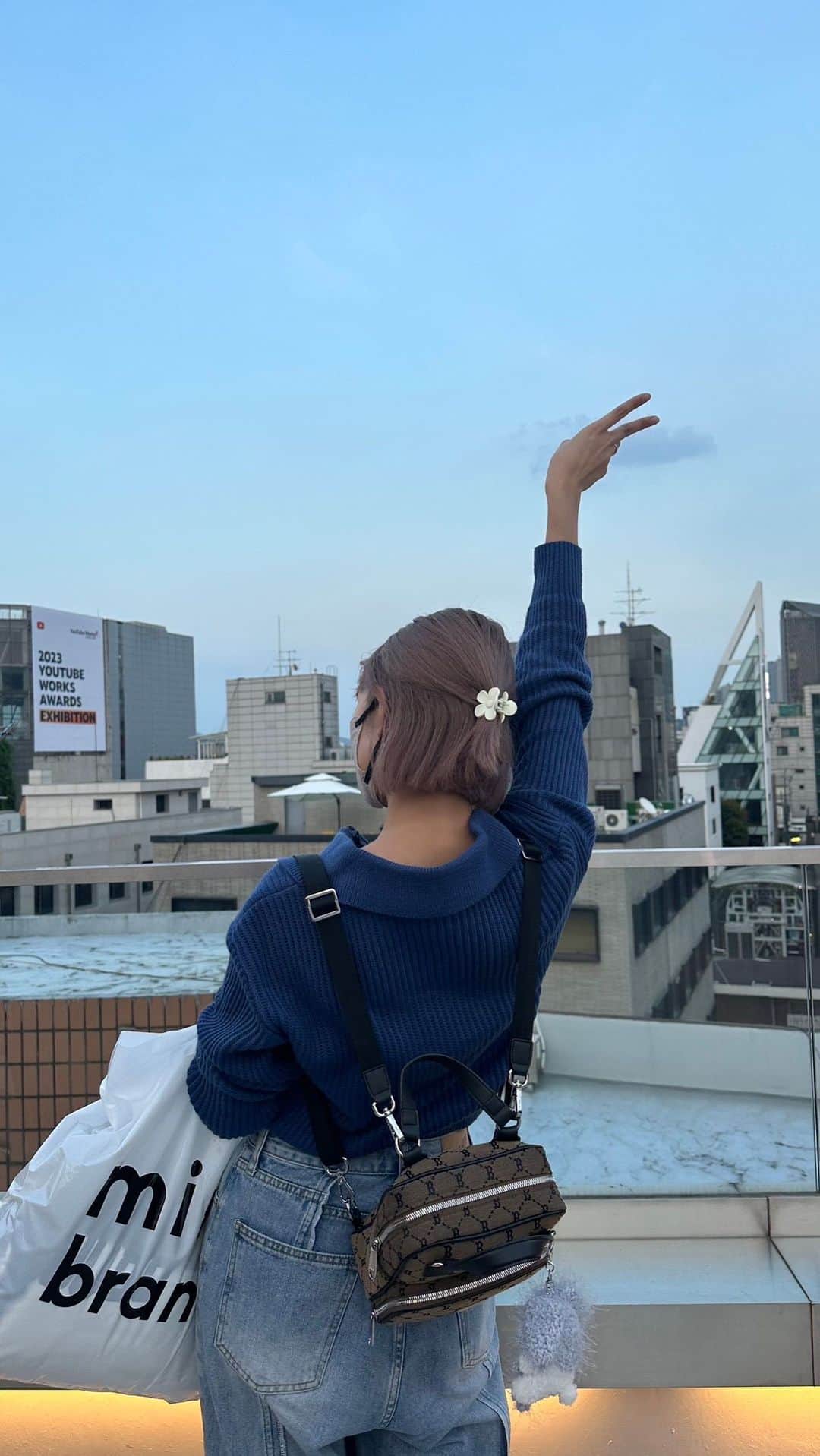 霜月めあのインスタグラム：「韓国旅行vlog🩵✈️✈️🇰🇷 . . . #vlog #korea #trip #like #tokyo   #tagsforlikes #japanesegirl #女孩 #发#爱 #instadaily #グラビア #日系穿搭」