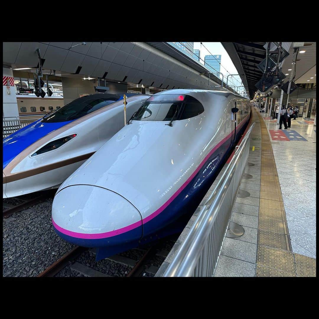 伊藤壮吾さんのインスタグラム写真 - (伊藤壮吾Instagram)「#今日の鉄道 1200番線 鉄道の日。 151年目も、たくさんの列車に、かけがえのない日常を支えてもらいました。 今日も、時刻通り、安全に走る鉄道に感謝です。」10月14日 16時57分 - sougo05com_rapid