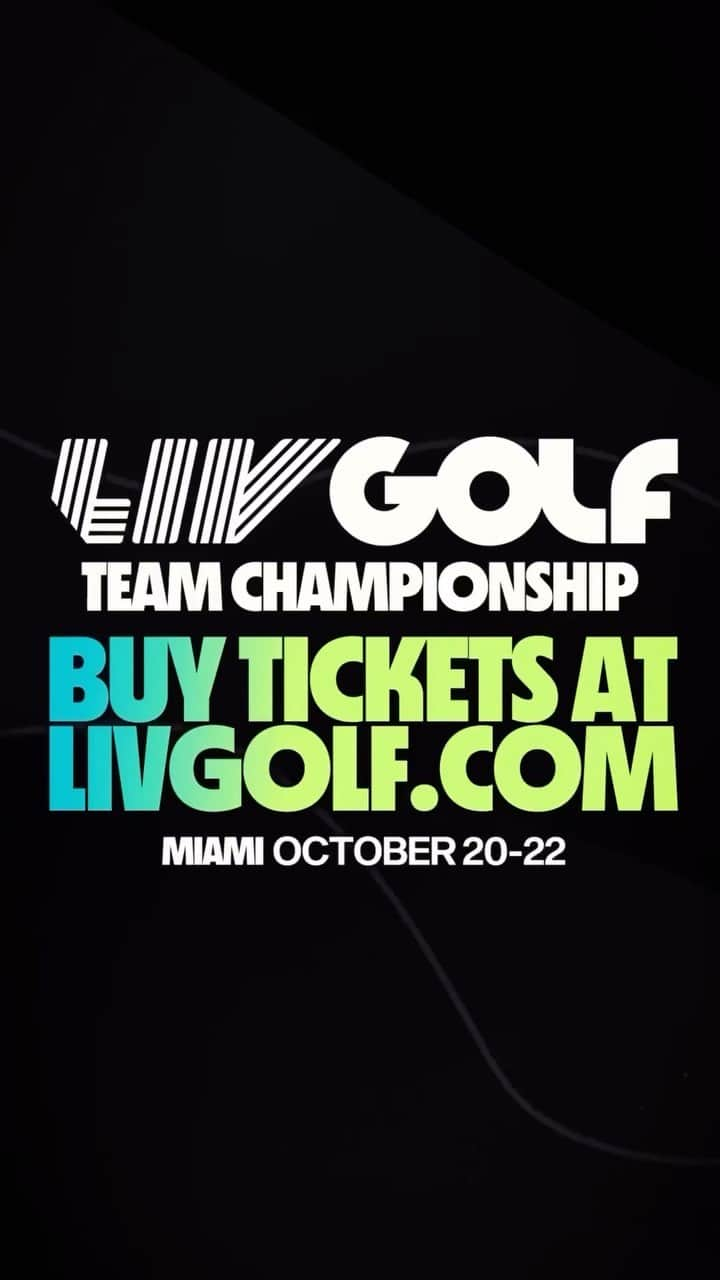 グレグ・ノーマンのインスタグラム：「Drop the mic 🫳🎤  #LIVGolf is returning to Miami next week for our grand season finale: the Team Championship event.   Use our code LIVLOUDER for 15% off passes and be automatically entered for a chance for you and 3 mates to be upgraded to a VIP experience! You’ll get hospitality passes each day and VIP passes to the @alesso and @followthefishtv concerts.  Click the link in my bio to purchase tix. Look forward to seeing you out there.  No Purchase Necessary - See Terms and Conditions for Details https://www.livgolf.com/upgrade-me-miami-2023-sweepstakes」