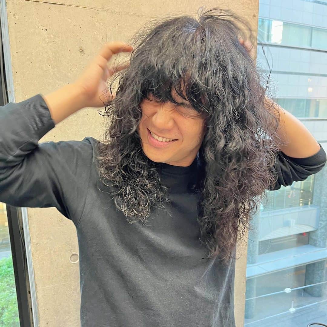 のインスタグラム：「令和で1番イケてる髪型  #もりもとヘアカタログ  (✂︎ @_miki_kimura_ ) いつもありがとうございます😎🔆」