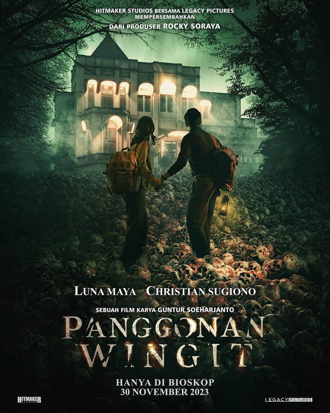 ルナ・マヤのインスタグラム：「Teaser Poster Film Panggonan Wingit.   Diangkat dari cerita nyata di daerah Semarang.  Akankah nyawa mereka selamat setelah menemukan asal muasal dari “penghuni” kamar tak bernomor? Panggonan Wingit, tayang di bioskop 30 November 2023.  Teaser trailernya bisa ditonton di awal Film Indigo mulai 19 Oktober 2023  #PanggonanWingit #FilmPanggonanWingit #HitmakerStudios」