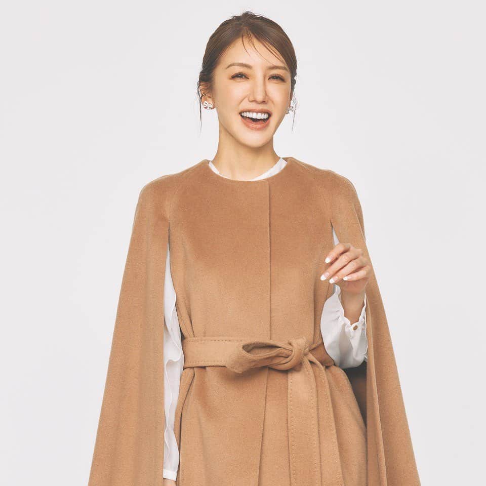 celford_officialのインスタグラム：「【PRE ORDER】 ⁡ 2023 WINTER COLLECTION ⁡ coat ¥187,000 ◆発売中 ⁡ blouse ¥19,800 ◆11月上旬発売予定 ⁡ プロフィールのリンクよりご覧頂けます。 ⁡  - OUTER FAIR 10% POINT CAMPAIGN -  10.13 fri 0:00 - 10.15 sun 23:59  ⁡ #CELFORDAW23 #celford #セルフォード」