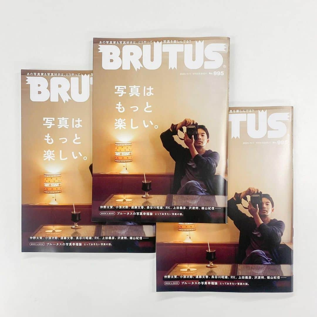 ブルータスのインスタグラム：「10月16日発売のBRUTUSは「写真はもっと楽しい。」  誰でも、どこでも、いつでも写真が撮れて発信できる今、「いいね！」の数を増やして評価される喜びも知っている。  ただ、きっとそれだけではなくて、被写体との向き合い方やシャッターを切る瞬間について考えたり、鑑賞方法を工夫したり。写真の楽しみ方は、撮る人や観る人の数だけあるはずだ。  17人の写真にまつわるプロフェッショナルたちの言葉や作品から、ブルータスは改めて写真の醍醐味について考えてみたい。  #BRUTUS #ブルータス #雑誌 #写真 #写真家 #photo #photographer #photolovers #magazine」