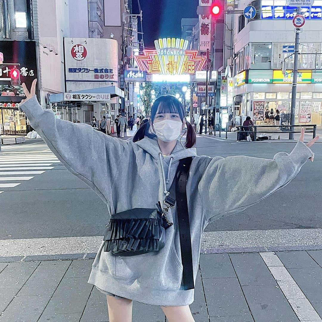 真城里帆さんのインスタグラム写真 - (真城里帆Instagram)「大阪の思い出^ - ^ 2枚目はジャンプしたんだけど飛ぶ寸前の写真しかなかった^ - ^」10月14日 19時21分 - riho_nonfic