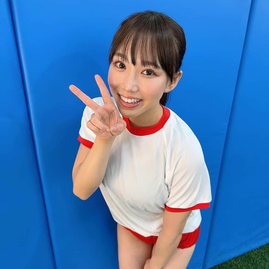 愛萌なのさんのインスタグラム写真 - (愛萌なのInstagram)「サンスポGoGo運動会 ありがとうございました🏃‍♀️💨  みんなで協力し合い、応援し合いながらチームで 頑張る機会はなかなかないのでとても楽しかったです🎌  MVPを獲得することもできました😉✨ 応援してくださったファンのみんなのおかげです🌷 本当にありがとうございました💞  そしてみんなとお写真とってもらいました📸 たくさん笑って楽しい一日でした🎶  #サンスポ  #サンスポgogoクイーンオーディション  #ブルマ #体操服」10月14日 19時41分 - nakane_nanoka