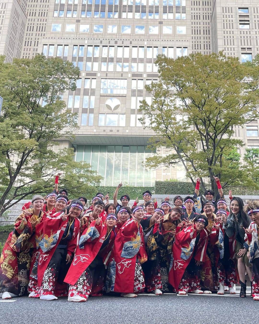 福山理子さんのインスタグラム写真 - (福山理子Instagram)「本日と、明日15日(日) MC させていただいてます よさこい大好き！あたしも 後ろでこっそり踊ってます^ ^  新宿が凄いことに！ 今日、明日 東京都庁前と新宿中央公園前の路上を歩行者天国にして#FUNMORETIMESHINJUKU  #東京元気まつり が開催されてます。 今日も外国人の観覧者に沢山来て頂いて大盛況の1日でした。 フジテレビや毎日新聞の取材も入り賑やかな1日でした。 明日も頑張って魅せます！皆様是非新宿に遊びに来て下さい！  #東京元気まつり #よさこい #新宿都庁 #dancecompanyREIKA組 #よさこいチーム」10月14日 20時07分 - rikofukuyama