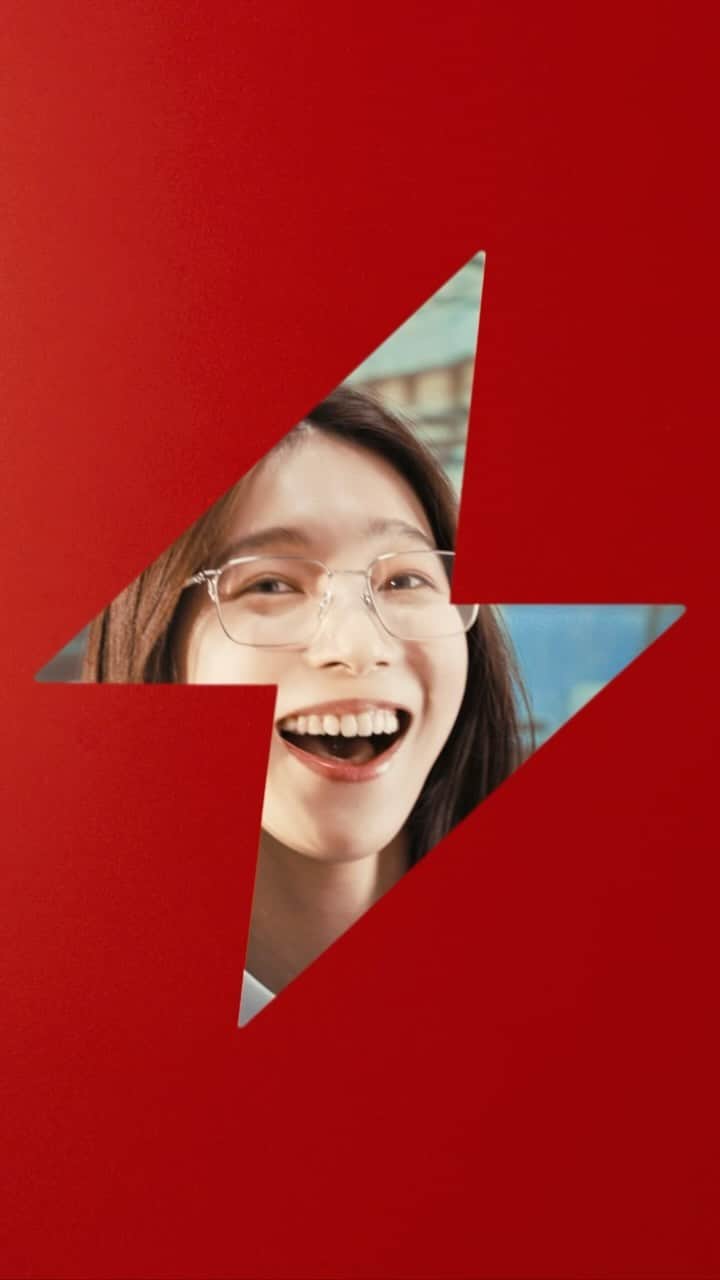 在原みゆ紀のインスタグラム：「러블리의 대명사, 모델 아리하라 미유키(@ariharamiyuki)가 패션 고민 플랫폼 ‘번개하자’를 찾아왔습니다.⚡️ 명쾌한 해답을 영상에서 확인해 보세요. 🎥 아이즈매거진」