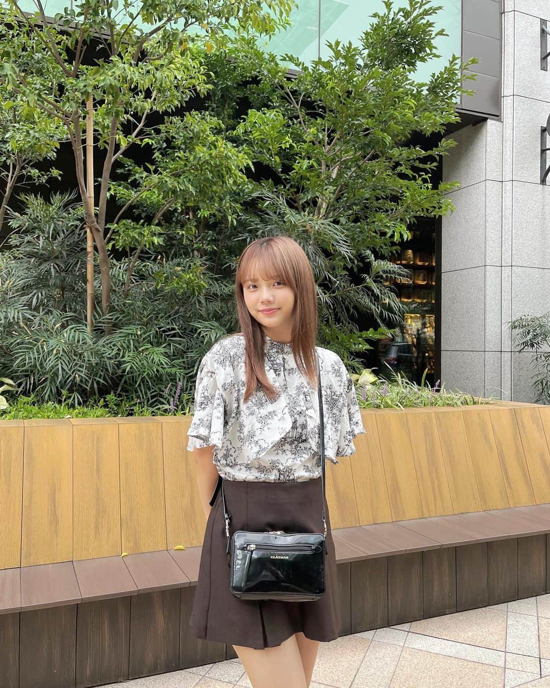 佐久間乃愛さんのインスタグラム写真 - (佐久間乃愛Instagram)「︎✿ 秋コーデ🌰  @gu_for_all_ のミニスカートシルエットが綺麗で脚細長く見える👀‎🤍  #のあなりコーデ #秋コーデ」10月14日 20時35分 - noa_sakuma