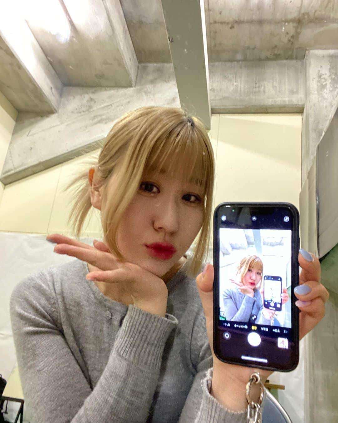 かれん（古賀かれん）さんのインスタグラム写真 - (かれん（古賀かれん）Instagram)「🎧🤍✨」10月14日 20時36分 - lgm_karen_official