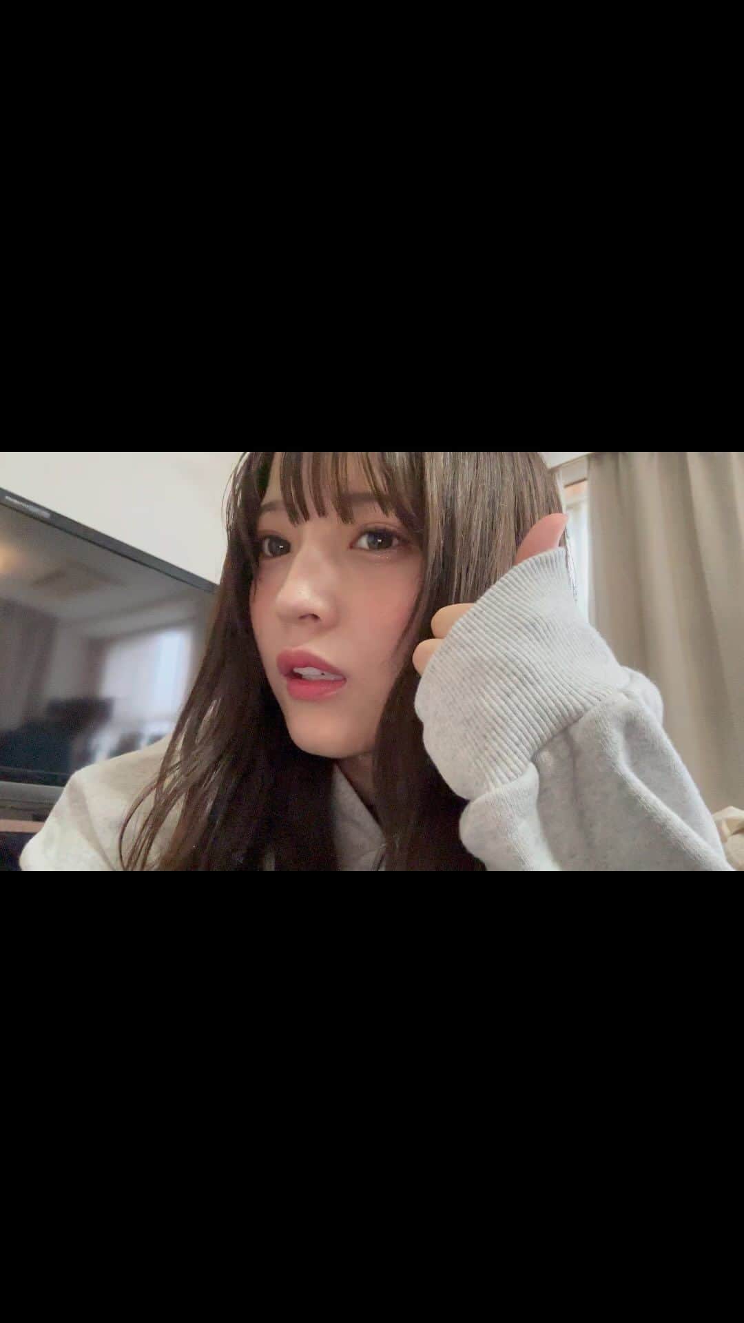のインスタグラム：「って言ってますけども」