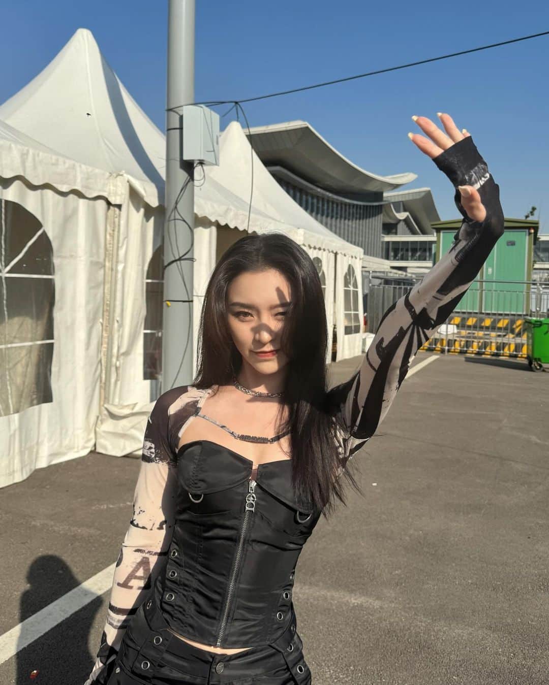 エルキーのインスタグラム：「☀️☀️💫」