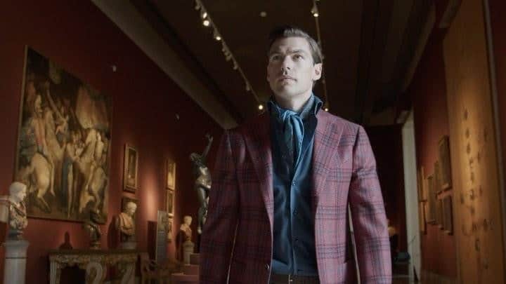 チェザーレ アットリーニのインスタグラム：「Immersed in the infinite timeless beauty of Capodimonte. It is art that guides us every day with its ethical strength.  Our FW23/24 timeless story is out on our web site (link in bio).   #CesareAttolini #CesareAttoliniNapoli #Attolini #SartoriaAttolini #TimelessElegance #Bespoke #Handmade」