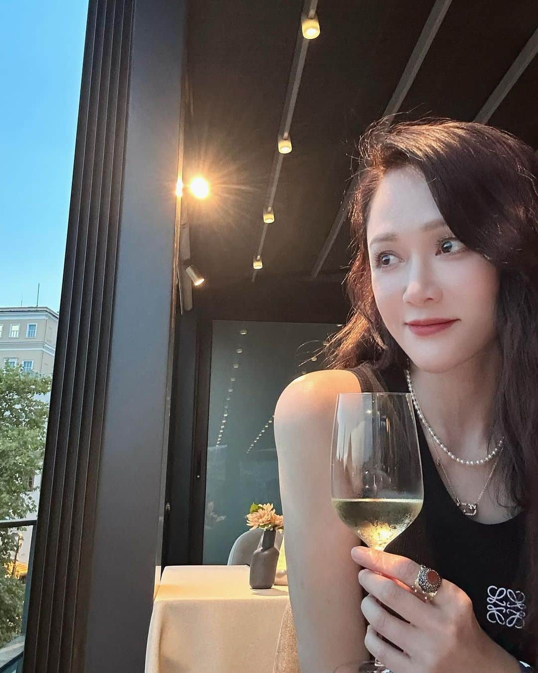 ジョー・チェン（Joe Chen）さんのインスタグラム写真 - (ジョー・チェン（Joe Chen）Instagram)「🍽️⭐️ 摘星星在土耳其 氣氛太美 適合開酒 #michellinstar  #全世界摘星星可以嗎」10月14日 20時57分 - iam_joechen