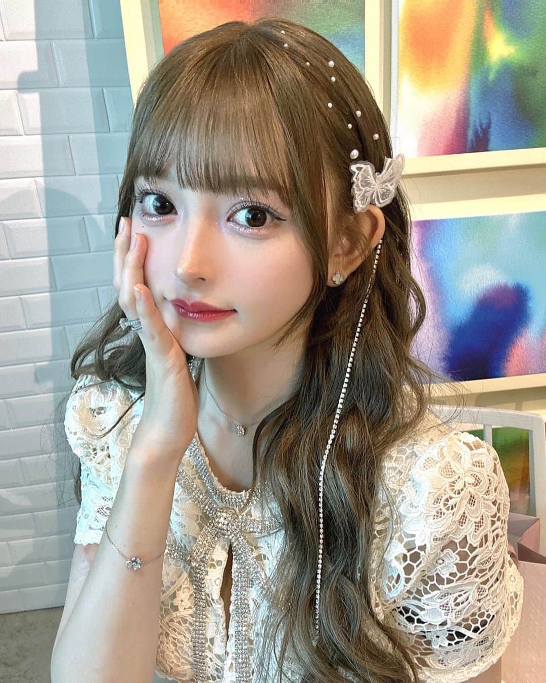 黒崎みささんのインスタグラム写真 - (黒崎みさInstagram)「2023.10.14  秋のツーショ会🍁 ⁡ 今日来てくれたみんなありがとー♡ 普通のイベントは半年ぶり(?)くらい！！ ⁡ 今回はガーリーでぶりぶりをテーマに🎀🤍 好評でとっても嬉しかった🤭 ⁡ 本当にイベントは元気もらえて幸せたっぷりな気持ちになる🫶🏻🫶🏻 初めましてでお話できた子も泣いてくれた子も 遠くから来てくれた子もお久しぶりの子も いつもの子達でわいわいする時間もぜーんぶ幸せ😩💞💞 ⁡ また会えますように🤍 ⁡ #ツーショット #写メ会 #selfportrait #セルフポートレイト」10月14日 21時46分 - misa_k88