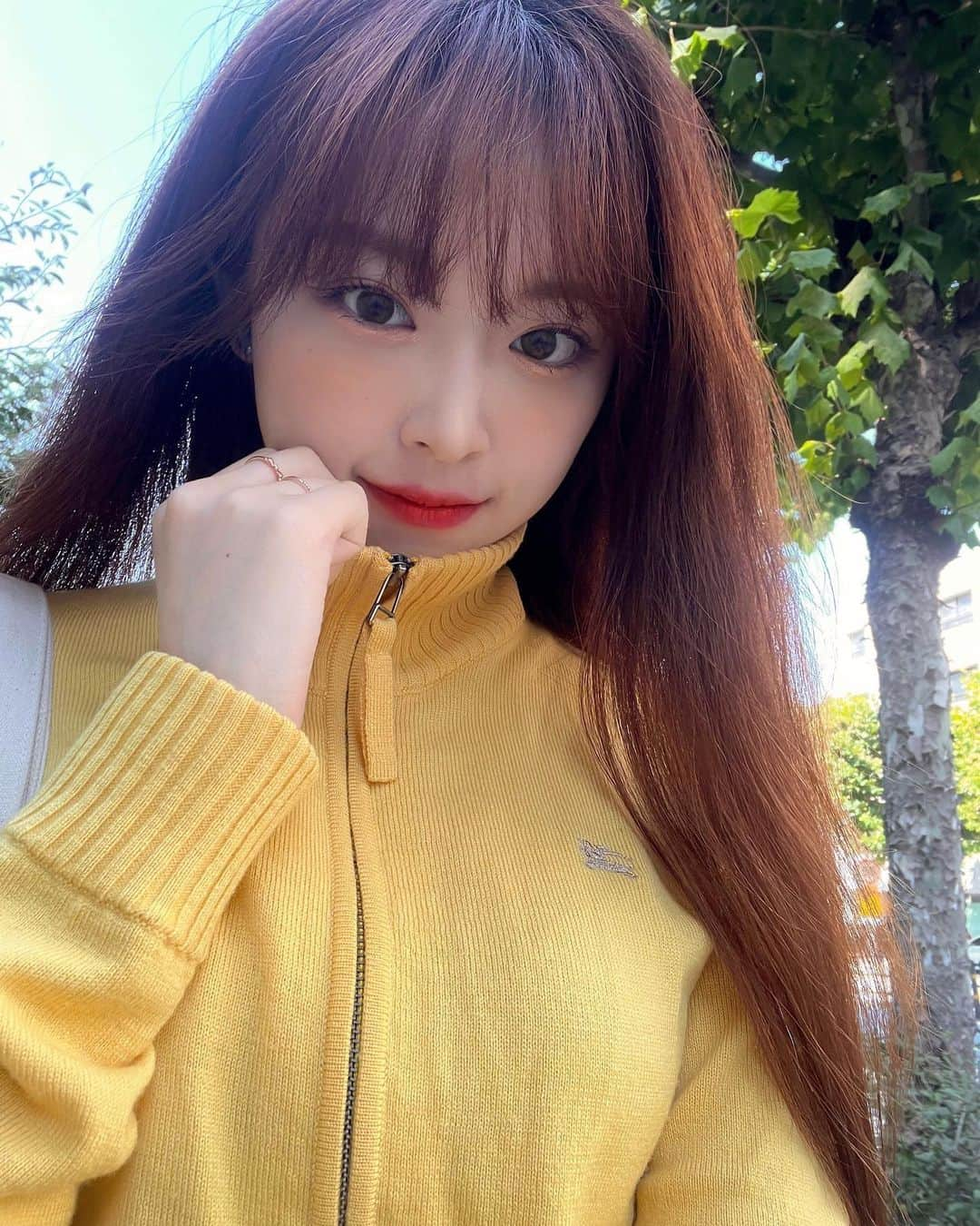 岸田莉里花のインスタグラム：「여러분 요즘 날씨가 많이 추워졌는데 잘 지내고 계시나요??🧡 감기 조심해요🥲 みなさん最近ぐっと寒くなりましたね😌風邪ひかないようにあったかくしてくださいね🤧 #りりか#리리카#Ririka」