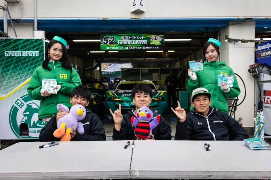 吉田広樹さんのインスタグラム写真 - (吉田広樹Instagram)「SUPER GT Rd.7 オートポリス🏁  予選は4位でした。  順位的には悪くないですが トップ3とのタイム差が大き過ぎました。  明日の決勝はオートポリス初の450キロです。  タイヤにも厳しいオートポリスですし 各チーム作戦も様々で 最後まで読めない展開になると思います。  納得いくレースが出来るように 精一杯走ります！！  応援よろしくお願いします！  #埼玉トヨペット #GreenBrave #grgarage浦和美園 #SUPERGT #GRSUPRAGT #スープラ #BRIDGESTONE #大石博久カメラマン」10月14日 22時15分 - hiroki44da