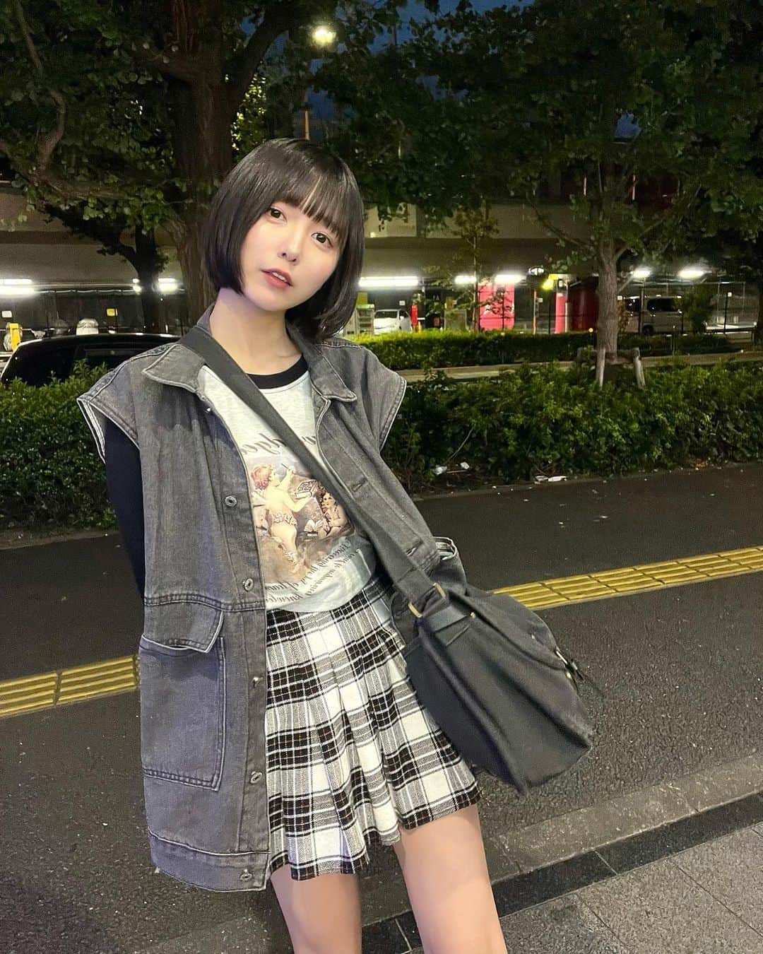 月埜ヒスイさんのインスタグラム写真 - (月埜ヒスイInstagram)「土曜プレミアムのワンピース観てるなう、お願いだからサンジ結婚して欲しい」10月14日 22時20分 - inunuwan__
