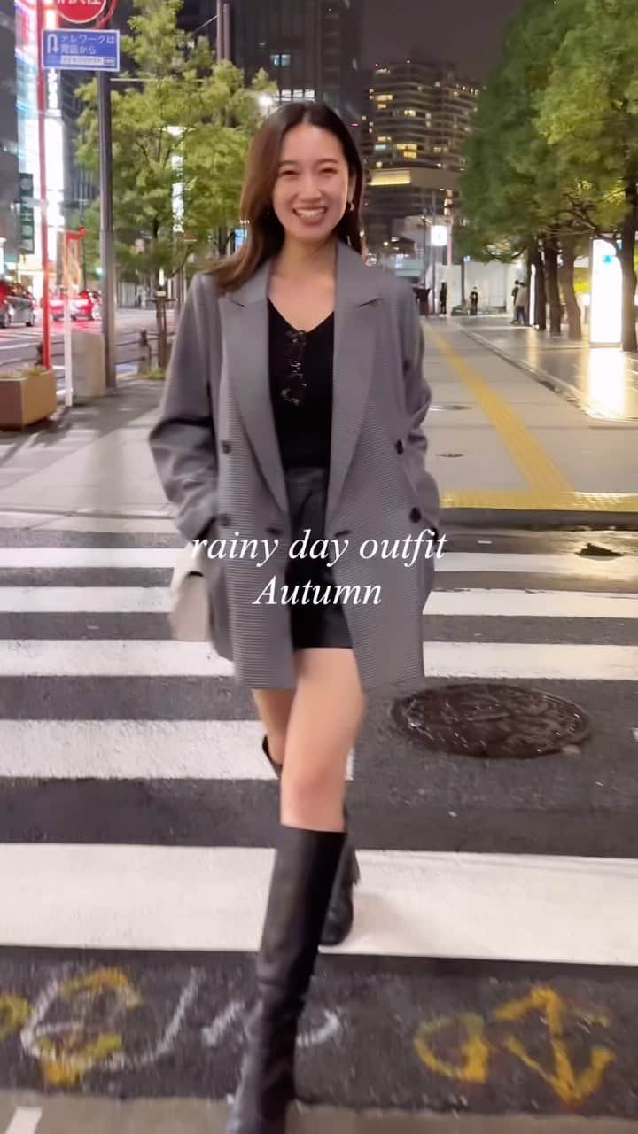 中村望美のインスタグラム：「この前の雨の日の私服☔️🗼 ㅤㅤㅤㅤㅤㅤㅤㅤㅤㅤㅤㅤㅤ ㅤㅤㅤㅤㅤㅤㅤㅤㅤㅤㅤㅤㅤ ジャケットないともう寒いね🥲 東京タワーは雲で隠れて全体が見れなかった🥹 ㅤㅤㅤㅤㅤㅤㅤㅤㅤㅤㅤㅤㅤ ㅤㅤㅤㅤㅤㅤㅤㅤㅤㅤㅤㅤ お洋服の詳細はプロフィールのURLから見れます☺️✨ ㅤㅤㅤㅤㅤㅤㅤㅤㅤㅤㅤㅤㅤ ㅤㅤㅤㅤㅤㅤㅤㅤㅤㅤㅤㅤㅤ #rienda #riendastyle #rainyday #tokyotower  #秋コーデ #秋服 #きれいめコーデ #デートコーデ #お出かけコーデ #女子会コーデ #ジャケット #ロングブーツ #雨の日」