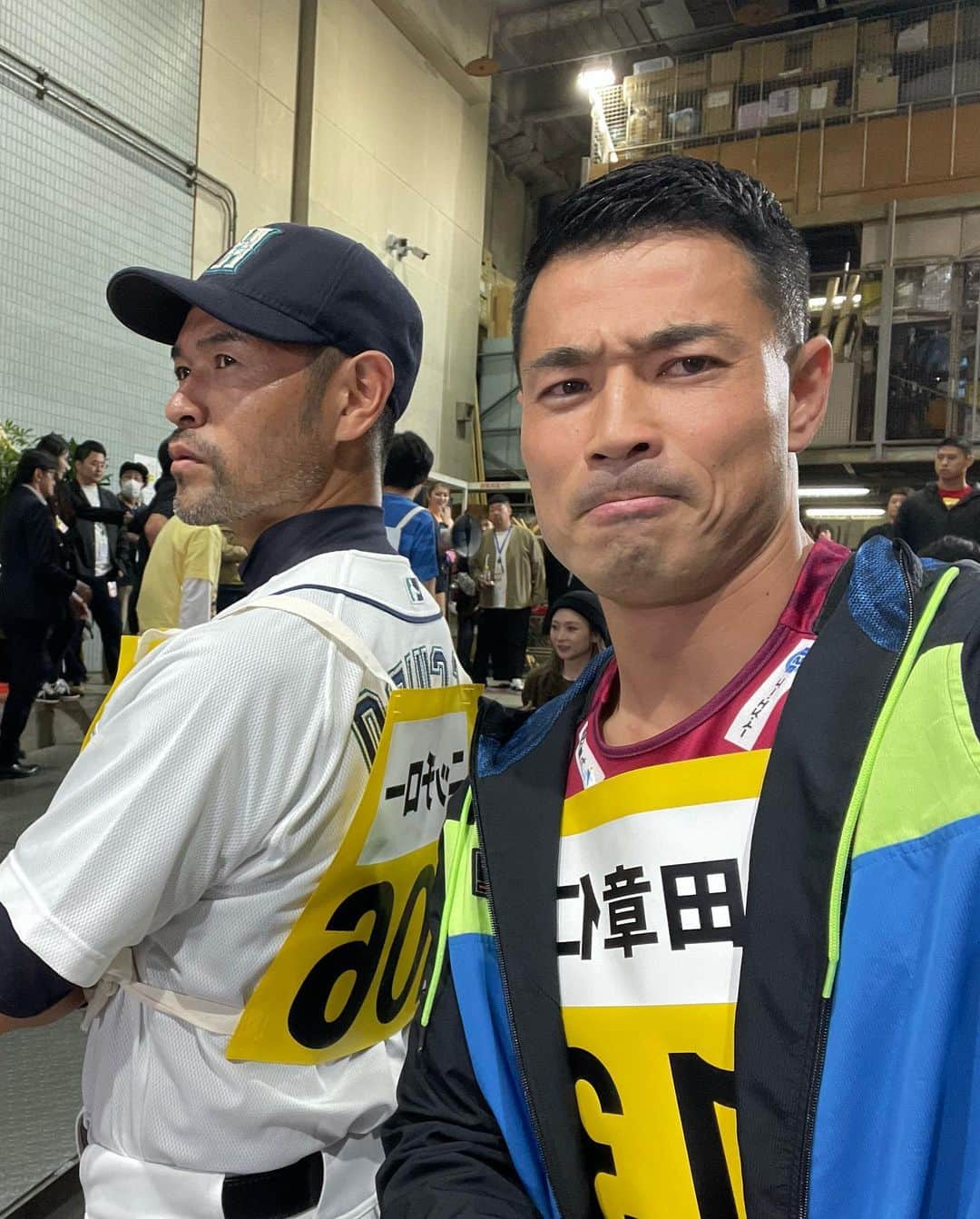 山田章仁さんのインスタグラム写真 - (山田章仁Instagram)「懐かしい仲間との再会、新しい出逢いに感謝や〜！(森脇健児風〜) #オールスター感謝祭 #赤坂5丁目ミニマラソン  #イチロー追跡 #アイドルのファンはやさしかった  #練習よりきつい」10月14日 22時35分 - yamadakihito