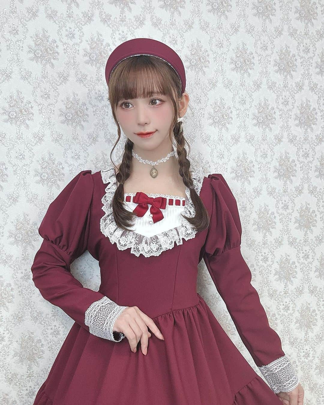 深澤翠さんのインスタグラム写真 - (深澤翠Instagram)「marcHenTica by Hiroko Tokumine 💎エスメラルダワンピース  https://www.hirokotokumine.com/  @hirokotokumine   #lolitafashionstyle  #ロリィタ」10月14日 22時40分 - midorifukasawa