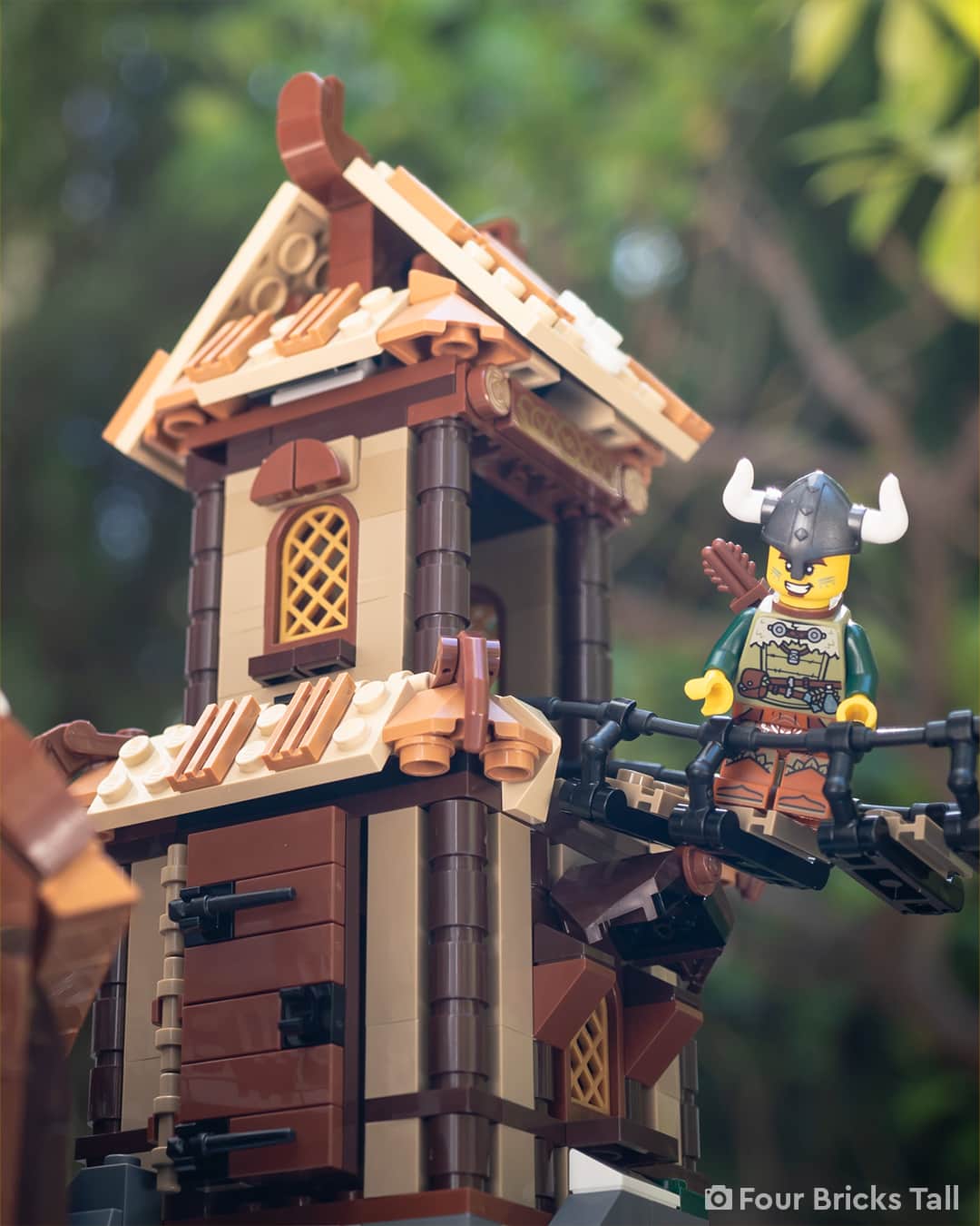 LEGOさんのインスタグラム写真 - (LEGOInstagram)「Vibe check: Which LEGO Ideas Village Viking or Viqueen are you today? Let us know in the comments.  📸 @fourbrickstall and @glowingbrickette from @Brickcentral  #LEGO #LEGOIdeas #LEGOVikingVillage」10月14日 23時00分 - lego