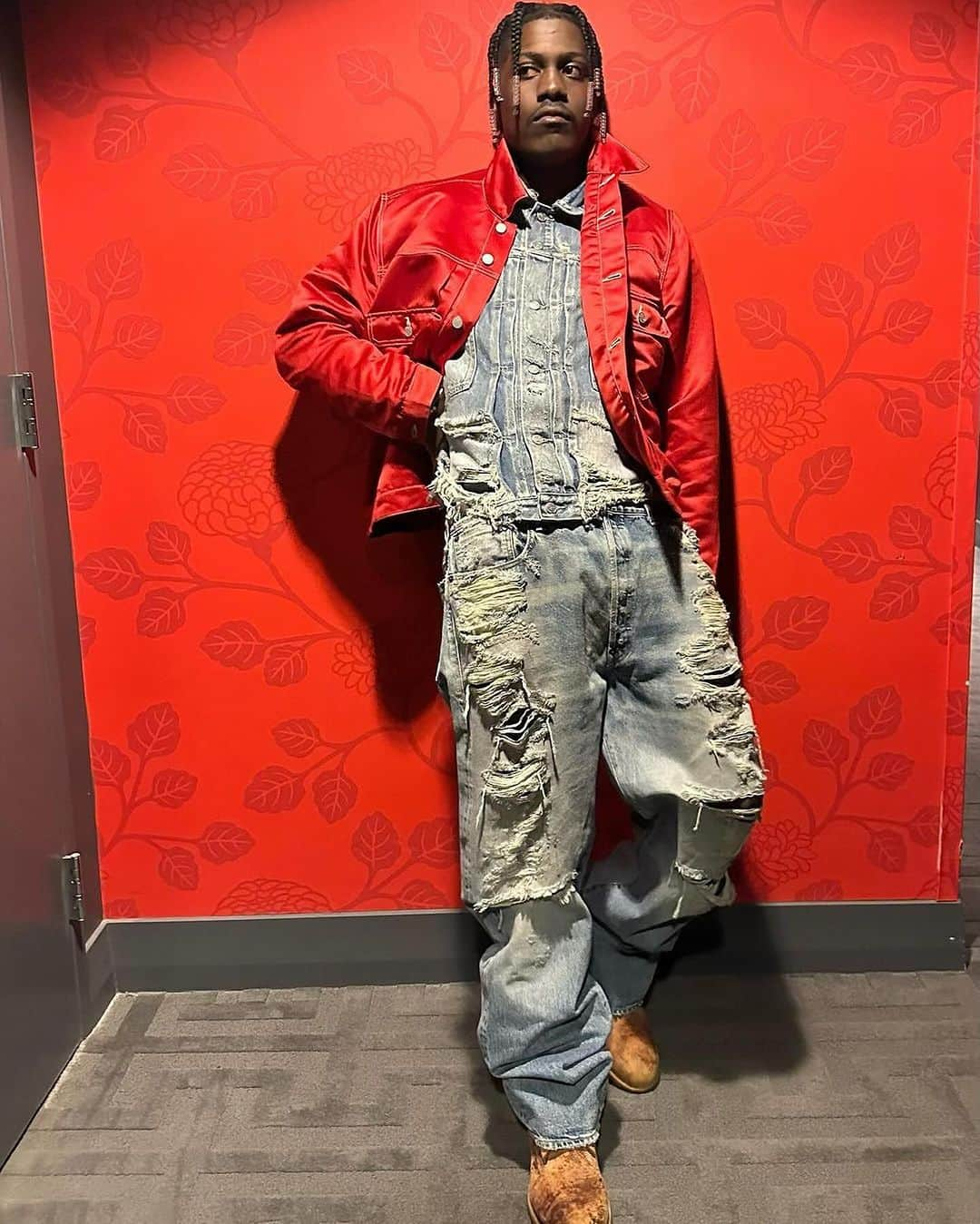 ケンゾーのインスタグラム：「@Lilyachty sporting a KENZO X @levis look 💯」