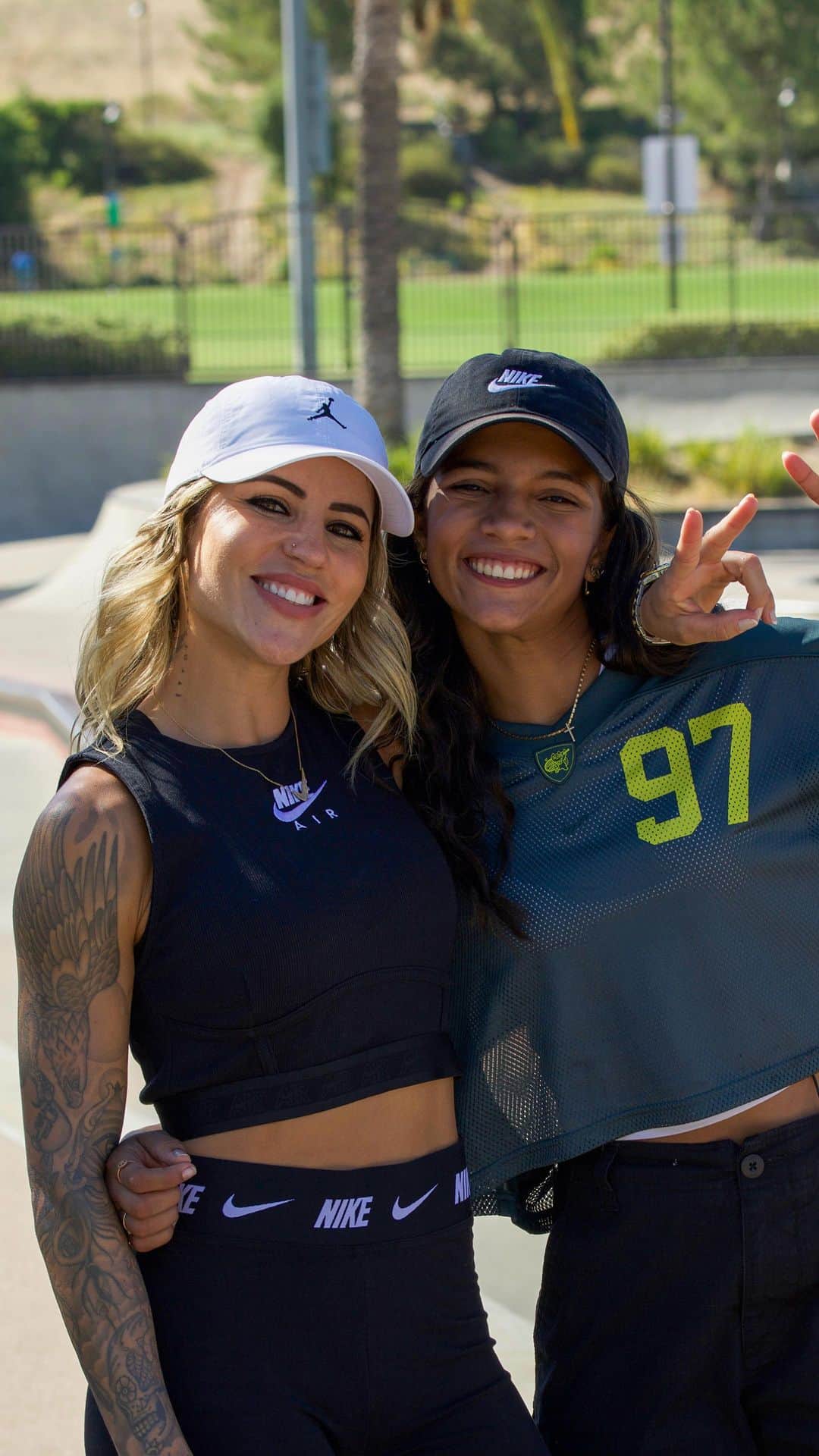 NIKEのインスタグラム：「“One of the biggest inspirations in skateboarding for me is Leticia because if it weren’t for her, I probably wouldn’t be here now.” — @rayssalealsk8   When athletes find their dream team—they find the confidence to keep moving.  Tag someone who inspires you. #YouGotThis」