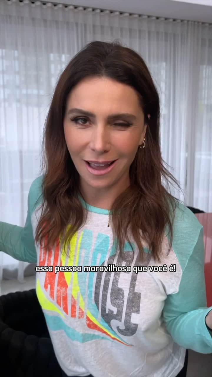 Giovanna Antonelliのインスタグラム：「Marca aquela amiga que tá precisando dessa motivação 😂 ❤️」