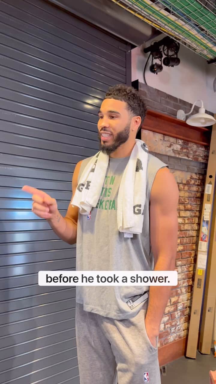 ボストン・セルティックスのインスタグラム：「What’s one thing JB and JT learned about their new teammate Jrue that they didn’t know before? 🤔 👀 😂」