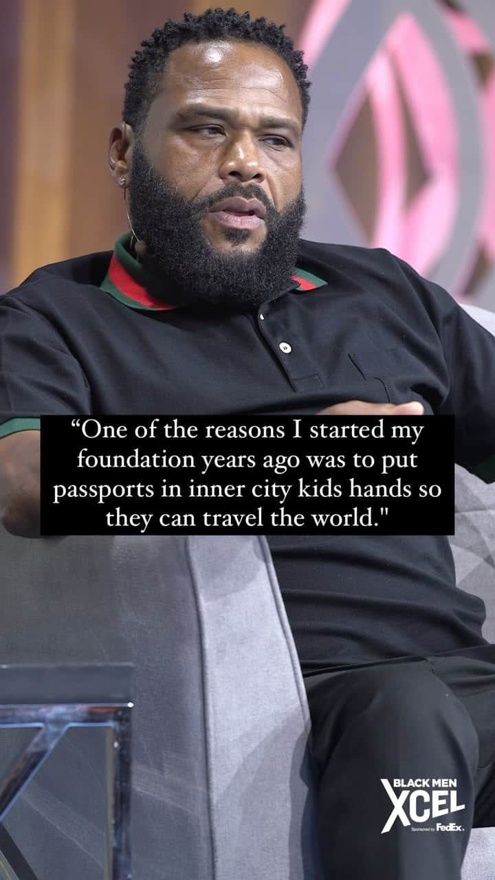 アンソニー・アンダーソンのインスタグラム：「Anthony Anderson, at Black Men XCEL, passionately discussed his foundation's mission. Let's inspire our inner city kids to explore the world, broaden their horizons, and create global connections. It's not just travel; it's a pathway to a bigger, brighter future. #BMXCEL」