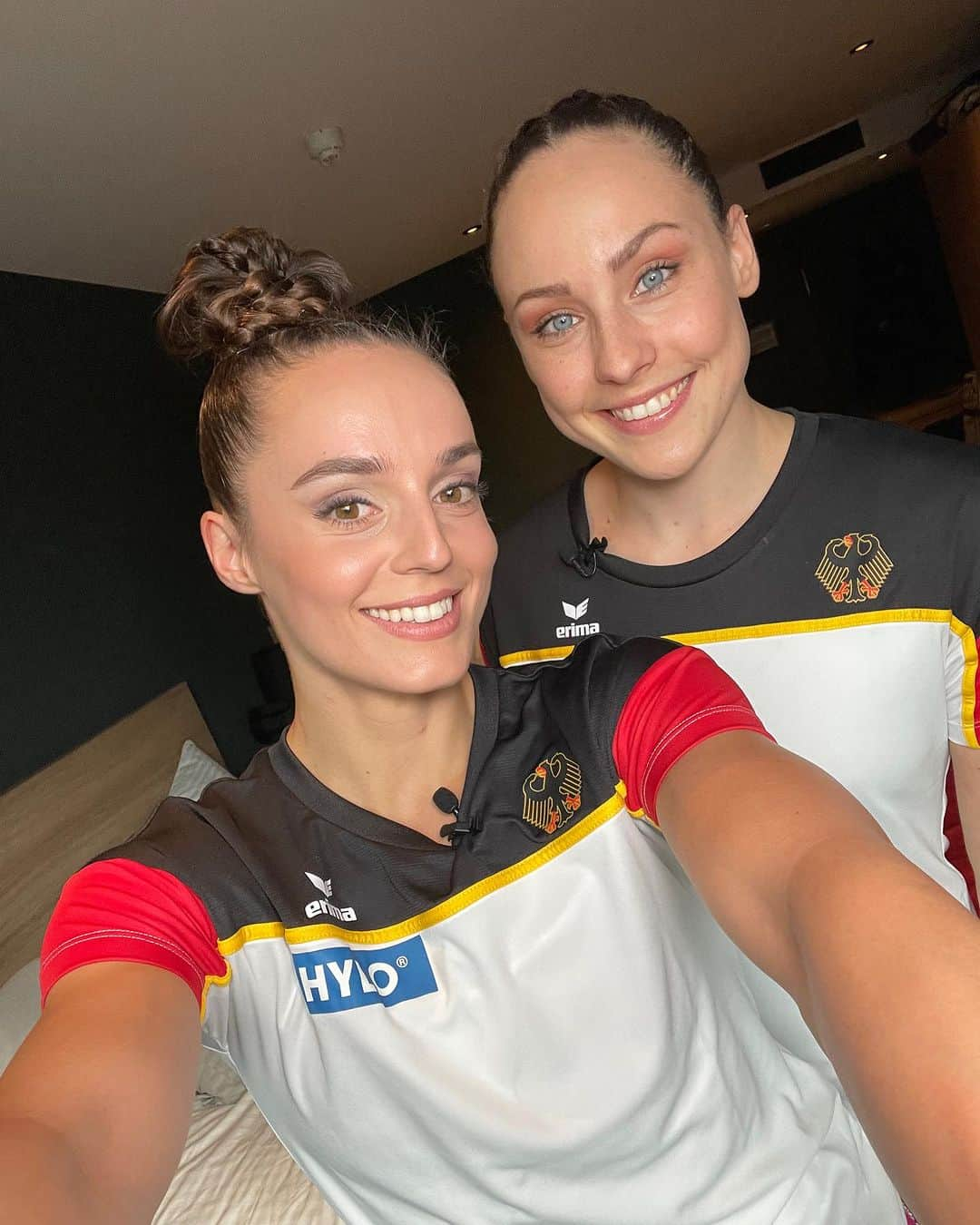 ポーリーヌ・シェーファーさんのインスタグラム写真 - (ポーリーヌ・シェーファーInstagram)「Recap World Championships:   I promised to share my thoughts about the experiences, so here they are!  The journey to the World Championships was certainly a challenging one. I faced injuries, self-doubts, and countless obstacles along the way. However, I never gave up and worked relentlessly to earn my spot in the team again. I poured my heart, soul, and effort into achieving my goals, and it paid off.  In the end, I am proud to say that I am again one of the best athletes in the world. Not only that, I also secured my qualification for the upcoming Olympics in Paris, which is an absolute dream come true.  While I may feel a bit disappointed about how the beam final went, I refuse to see it as a loss. Instead, I view it as another opportunity for growth and improvement. There is still potential, this is not the end of my journey, and this is the most valuable lesson I took from the experience.  One area where I aim to focus and develop further is my self-confidence during my performances. I acknowledge that I have room to grow in this aspect, and I am determined to gain that extra boost of belief in myself.  Competing in the same arena as I did ten years ago was an incredible experience. It made me realize how far I have come. I am proud of the sustainable work I have developed, enabling me to continue doing high level gymnastics.  Lastly, I want to express my pride for my teammates. We faced numerous challenges and setbacks leading up to the World Championships. From injuries to other problems, we never lost our belief that we could overcome. Each setback only motivated us to put in even more effort. Thank you all for creating such a supportive and empowering environment.  #team #worldchampionships #roadtoparis2024 #olympics #passion  #workhard」10月15日 1時29分 - pauline_schaefer