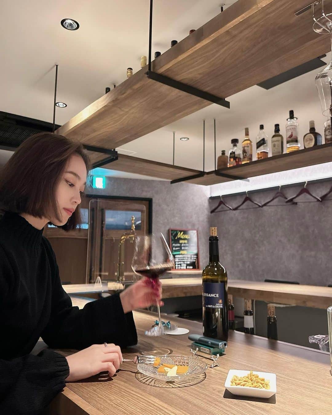 田中 レイナのインスタグラム：「😌🍷」