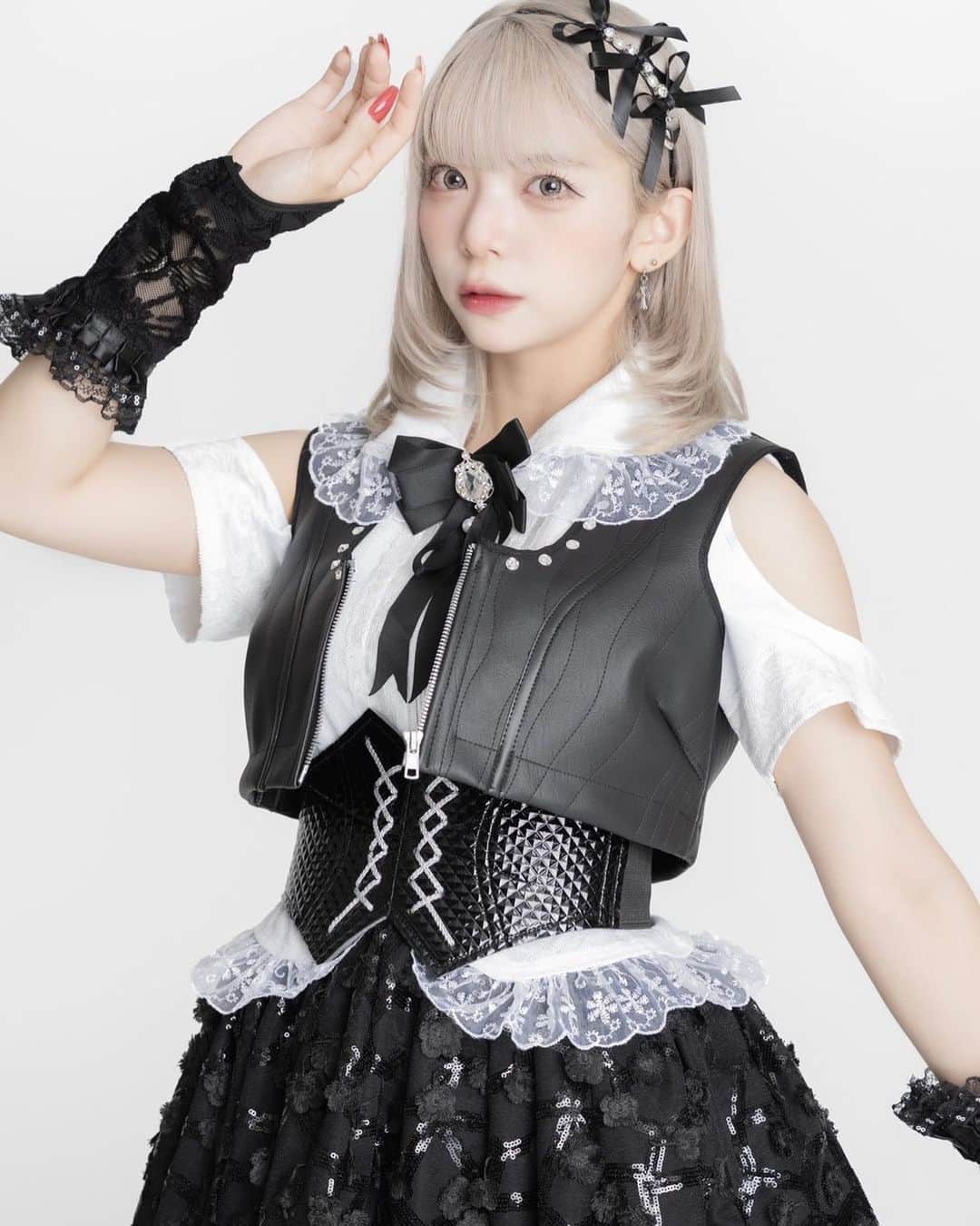 星れいらのインスタグラム：「新アー写📸 #リリバリ #ぼくたちの一番星 #星れいら」