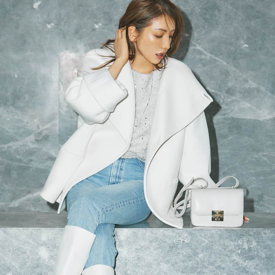 celford_officialのインスタグラム：「【PRE ORDER】 ⁡ 2023 WINTER COLLECTION ⁡ coat ¥31,900 ◆発売中 ⁡ knit ¥20,900 ◆12月上旬発売予定 ⁡ pants ¥26,400 ◆12月中旬発売予定 ⁡ プロフィールのリンクよりご覧頂けます。 ⁡ ⁡ - OUTER FAIR 10% POINT CAMPAIGN -  10.13 fri 0:00 - 10.15 sun 23:59 ⁡ ⁡ #CELFORDAW23 #celford #セルフォード」