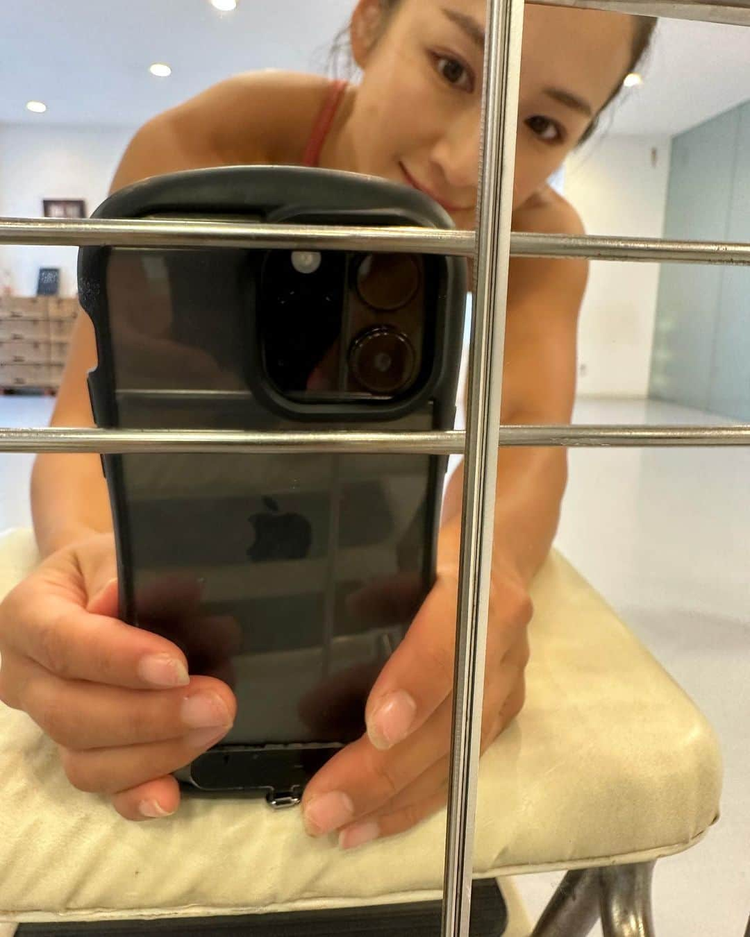 愛川ゆず季さんのインスタグラム写真 - (愛川ゆず季Instagram)「NY発のエクササイズ BALLETONE  バレトン  バレエ・ヨガ・フィットネス 3つのいいところを 融合したプログラムになります🩰  明日も開催します！  毎週月曜日　10時〜10時45分 場所　たまプラーザ駅付近 　　　@3blooms_for_dance   料金　2000円(税込) 持ち物　動きやすい服(裸足です)  ※女性限定となります。  みなさんバレエ未経験者です。 ダイエット、体幹強化、運動不足解消 姿勢矯正etc  バレエの動きを取り入れた ラジオ体操みたいな感じですので どなたでもチャレンジできます🤍  ご質問・お問い合わせは✉️  yuzuponloveriver@gmail.com  一緒に楽しく汗を流しましょう❤️‍🔥  @balletone_japan   #バレトン #たまプラーザ #ballet #balletone #バレエ #ヨガ #フィットネス #バレエ教室 #ダイエット #ボディメイク #姿勢矯正 #体幹強化」10月15日 13時22分 - aikawa_yuzuki