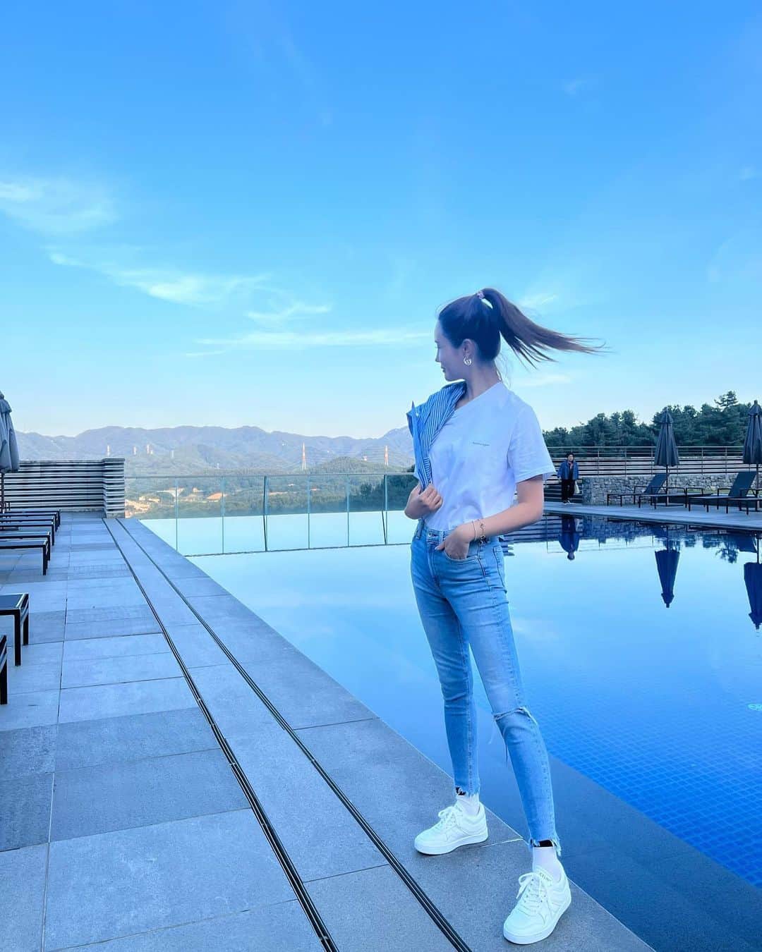 イ・ダヘさんのインスタグラム写真 - (イ・ダヘInstagram)「#가을🍁 #bbq🥩」10月15日 12時34分 - leedahey4eva
