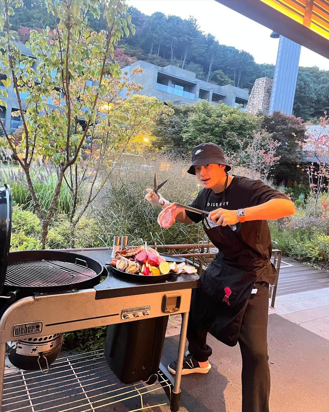 イ・ダヘさんのインスタグラム写真 - (イ・ダヘInstagram)「#가을🍁 #bbq🥩」10月15日 12時34分 - leedahey4eva