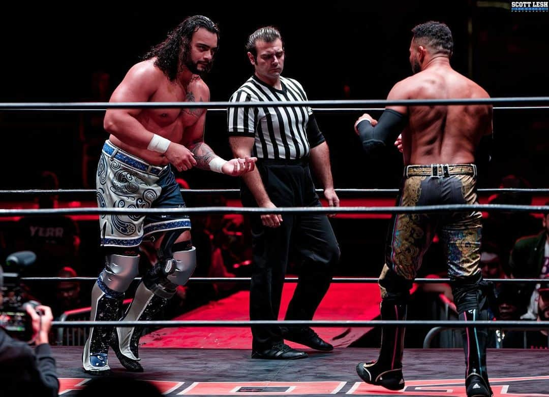 ロッキー・ロメロのインスタグラム：「Last night, shit was on another level!  NYC showed out for @hogwrestling and 2 badass Boricuas throwing down.   Peep the clip!  🎥 @premierstreamingnetwork  📸 @scottlesh724」