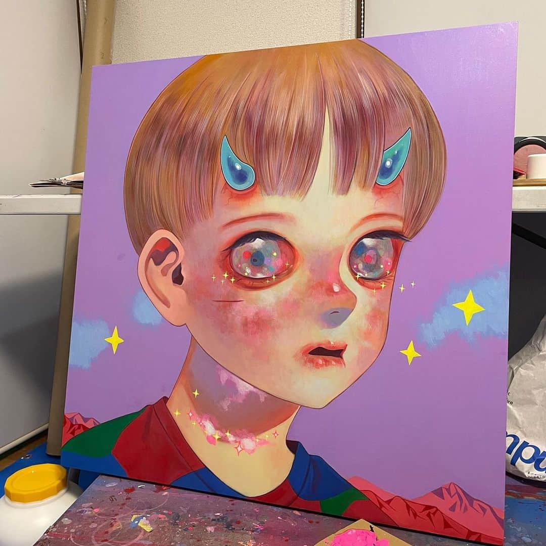 下田ひかりのインスタグラム：「💜💜💜  🎉 Opening November 18, 2023 ⏰ 7-11PM 🍷🍻🎶 @coreyhelfordgallery  💌 To request the collector’s preview for the show, please email sherri@coreyhelfordgallery.com  Questions for Living in the World🌎 ❓  I continue to create works with the theme of "how we live in this world, sorrow, loneliness, and salvation." This time, by juxtaposing the themes that I have created so far, I would like to create an exhibition that cross-cuts and expresses people living in the present age.  #hikarishimoda #art #portraiture #painting #japaneseart #japan」