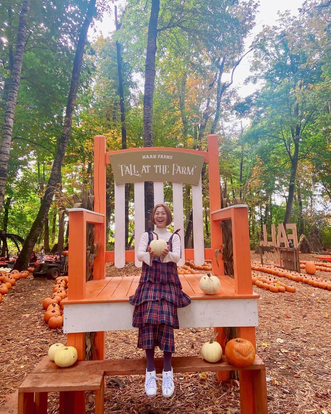 森万由子さんのインスタグラム写真 - (森万由子Instagram)「パンプキンパッチに行きました🎃  とにかくかぼちゃがたくさん！ そろそろハロウィンですね👻」10月15日 7時49分 - mayukomori0411