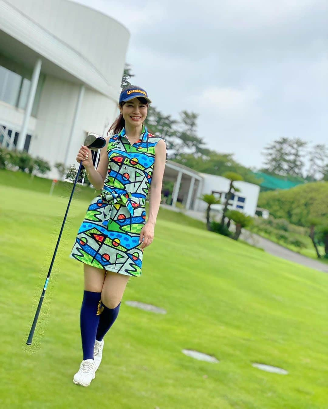 國分晴奈さんのインスタグラム写真 - (國分晴奈Instagram)「PR  会員制インドアゴルフ 『ゴルフレンジプラスター用賀』⛳️ @golfrange.pluster_yoga   10/18 用賀駅前にOPENします‼️  手ぶらでゴルフレンジに通えて 24時間営業！ こういうところだと私も練習 続けられそう☺️  18日の内覧会には私も参加します🏌️‍♀️  14時から20時でどなたでも 内覧出来るのでゴルフ好きの方は 是非お越しください❣️  #ゴルフレンジ#シュミレーションゴルフ #ゴルフ打ちっぱなし#ゴルフ練習#ゴルフ練習場 #世田谷ゴルフ練習場」10月15日 8時00分 - haruna.kokubun